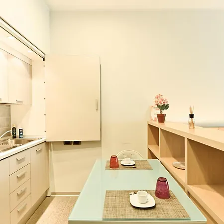 Living - San Salvario Apartment *