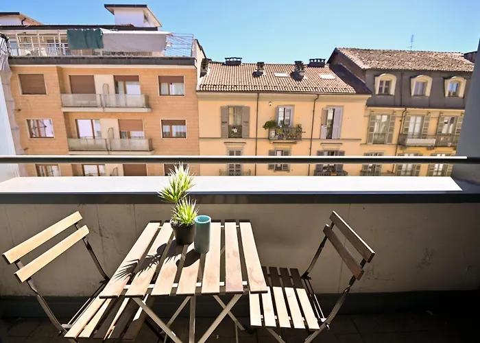 Living - San Salvario Apartment Turin